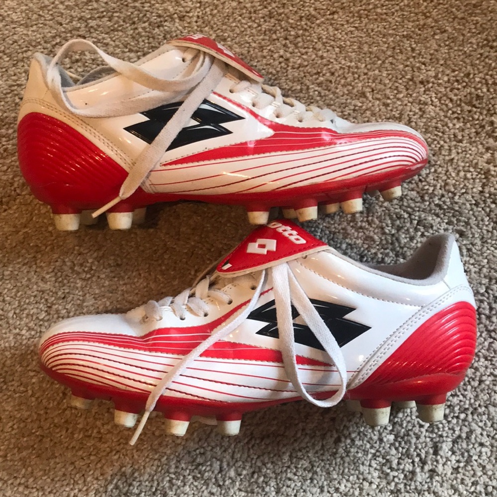 Lotto soccer cleats size 6